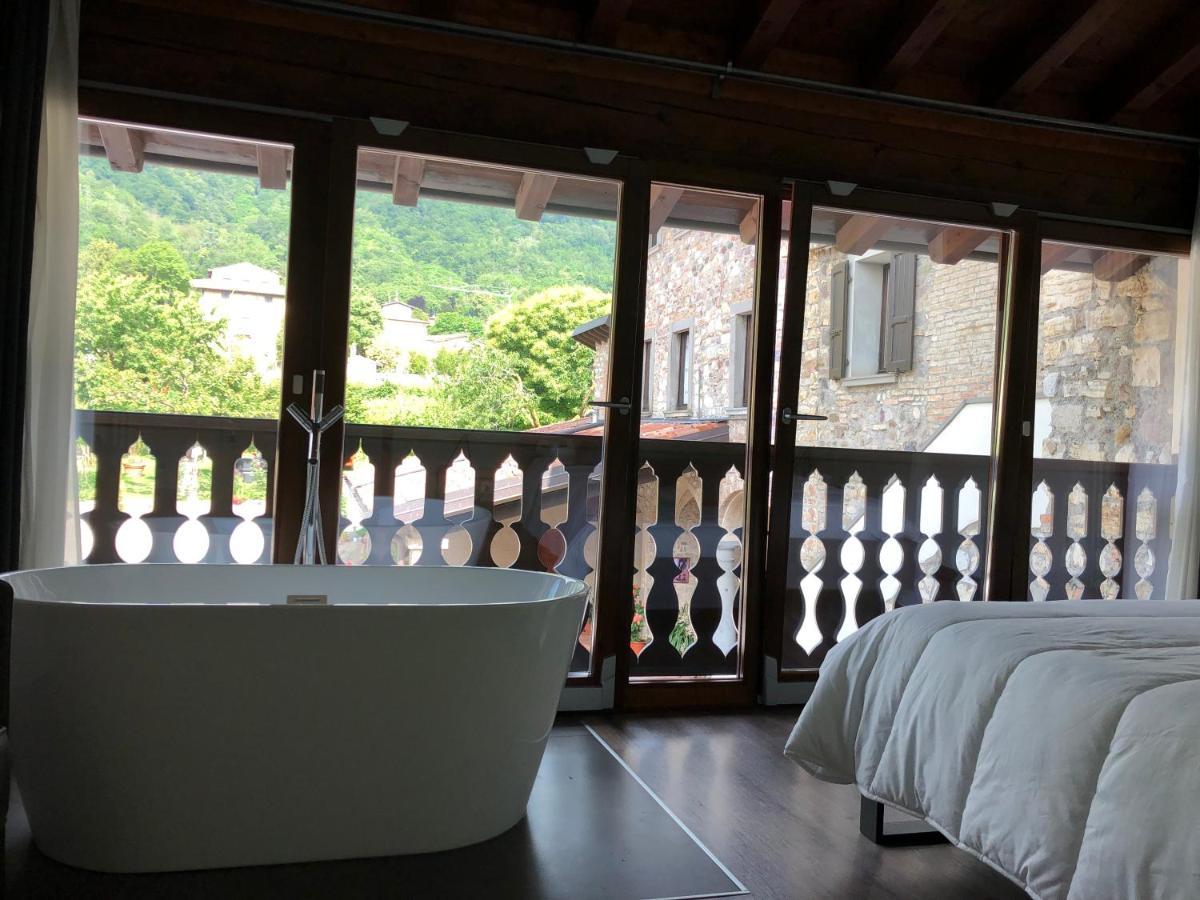 La Terrazza Sulle Vigne B&B Корте Франка Экстерьер фото
