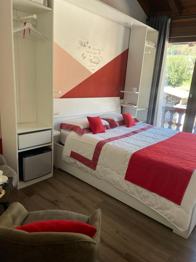 La Terrazza Sulle Vigne B&B Корте Франка Экстерьер фото