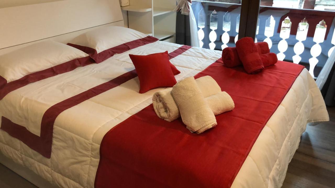 La Terrazza Sulle Vigne B&B Корте Франка Экстерьер фото